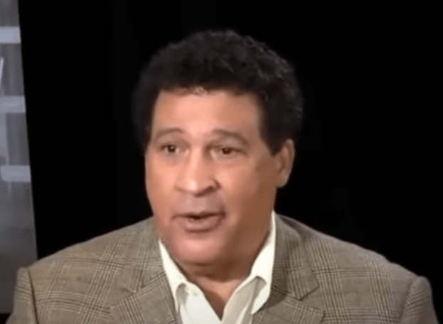 Greg Gumbel 